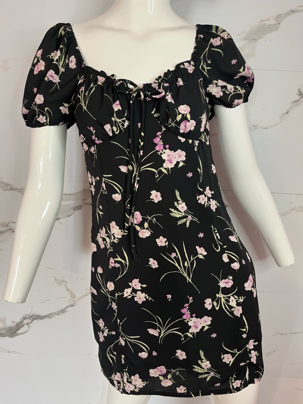 BP Black & Pink Floral Lined Mini Dress Gathered Ruffle Bust Puff Sleeve Size S